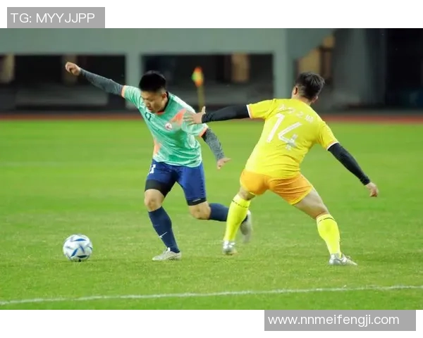 足球直播全方位解析精彩赛事与实时战况让你不再错过任何一场比赛 足球直播全方位解析精彩赛事与实时战况让你不再错过任何一场比赛