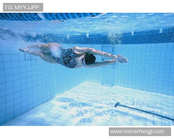 提升自由泳技巧优化训练方法助力游泳姿势全面改善 提升自由泳技巧优化训练方法助力游泳姿势全面改善